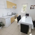 Glavina With Heated Pool * Makarska