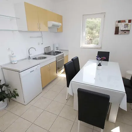 Glavina With Heated Pool * Makarska