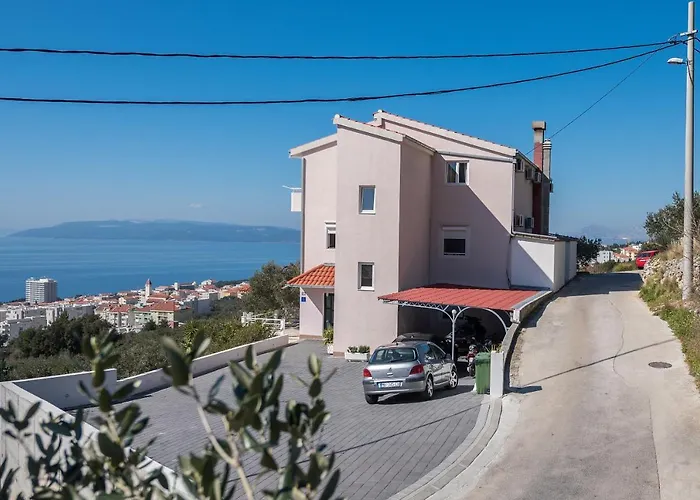 Glavina With Heated Pool * Makarska