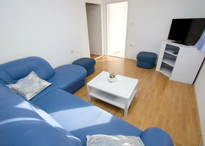 Glavina With Heated Pool Apartment Makarska