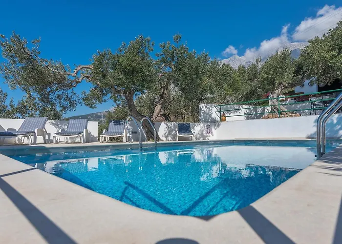 Lejlighed Glavina With Heated Pool Makarska