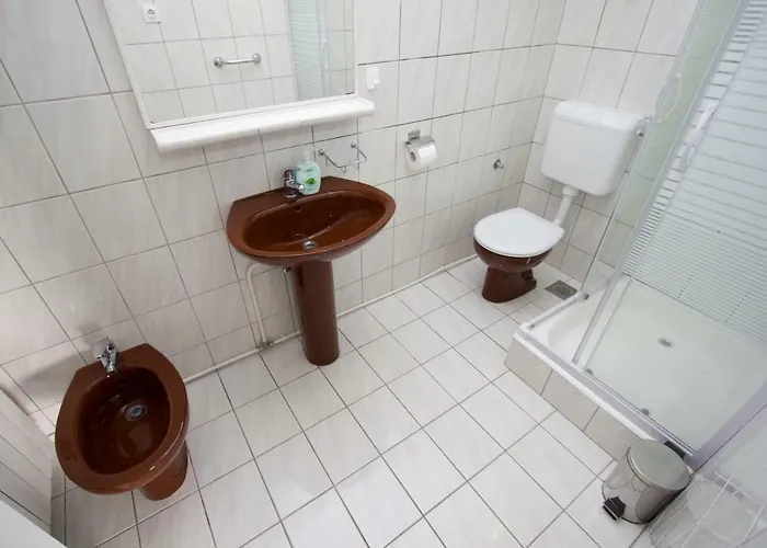 Glavina With Heated Pool *